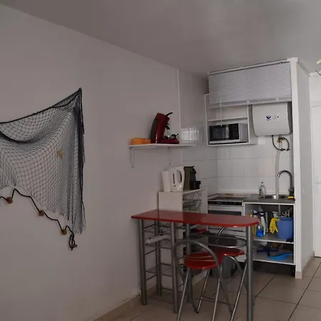 Pretty Spacious Studio With Loggia - Cap D'agde アパート